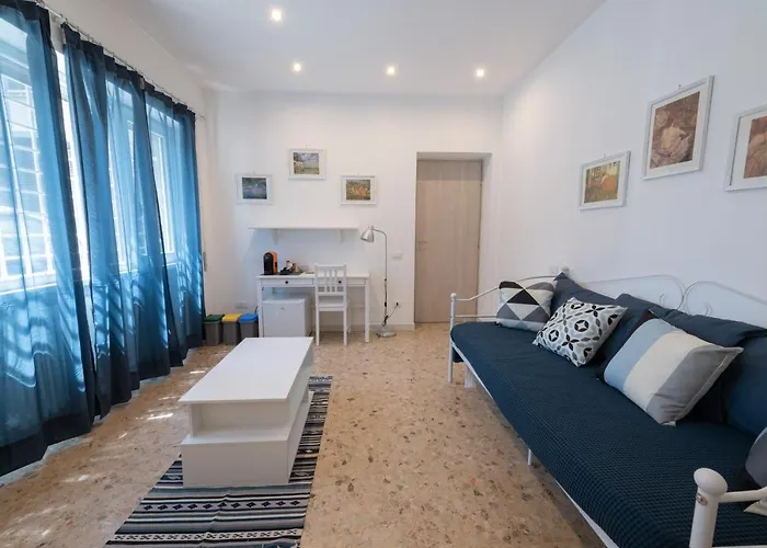 Casa Rosa Beige E Blu